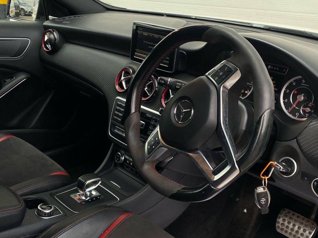 Mercedes-Benz A Class 2.0 A45 AMG SpdS DCT 4MATIC Euro 6 (s/s) 5dr
