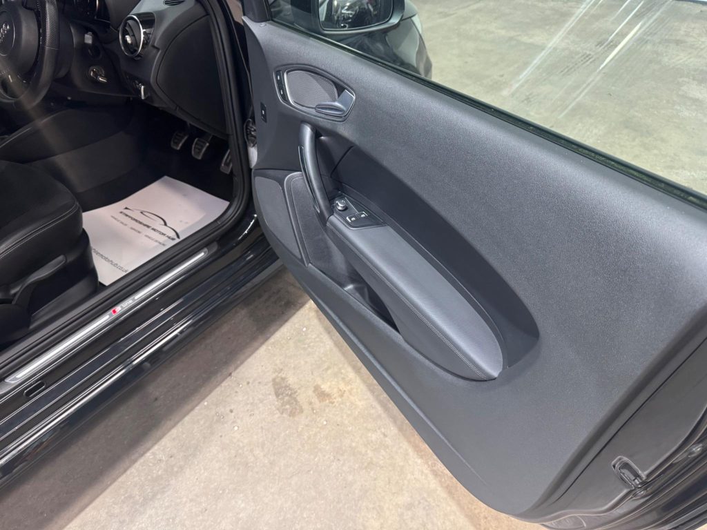 Audi A1 1.4 TFSI CoD S line Euro 6 (s/s) 3dr