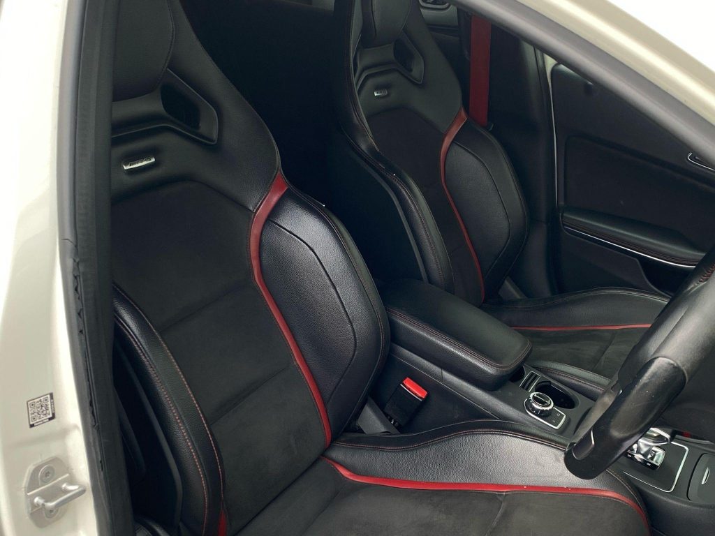 Mercedes-Benz A Class 2.0 A45 AMG SpdS DCT 4MATIC Euro 6 (s/s) 5dr
