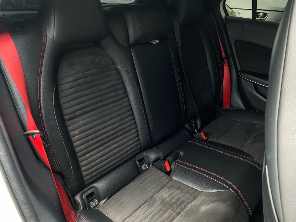 Mercedes-Benz A Class 2.0 A45 AMG SpdS DCT 4MATIC Euro 6 (s/s) 5dr