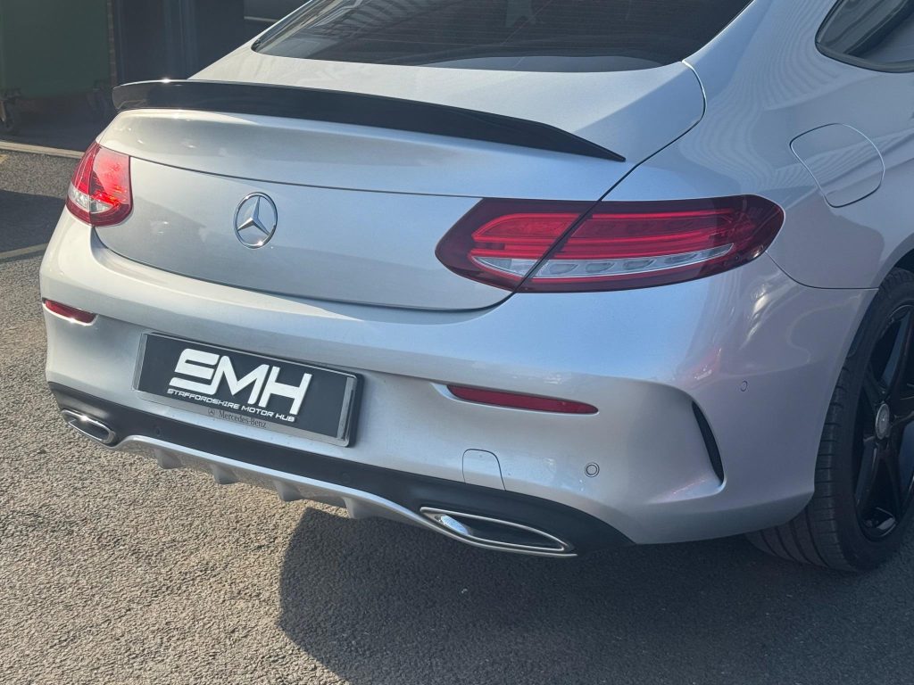 Mercedes-Benz C Class 2.1 C250d AMG Line (Premium Plus) G-Tronic+ Euro 6 (s/s) 2dr