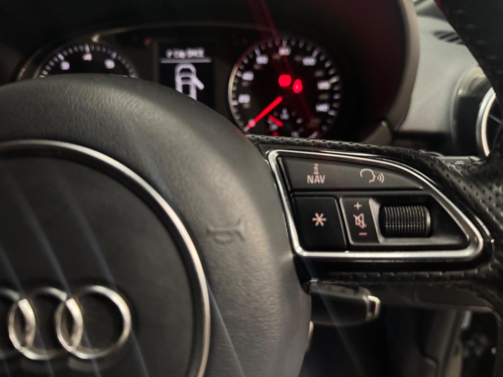 Audi A1 1.4 TFSI CoD S line Euro 6 (s/s) 3dr