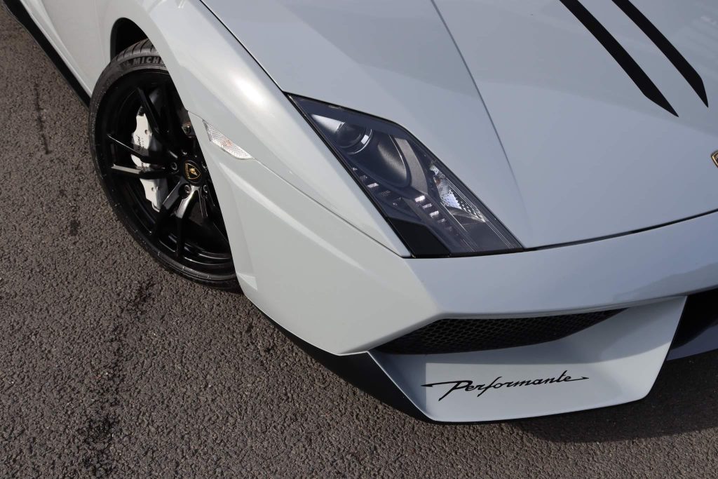Lamborghini Gallardo 5.0 V10 Spyder EGear 4WD Euro 4 2dr