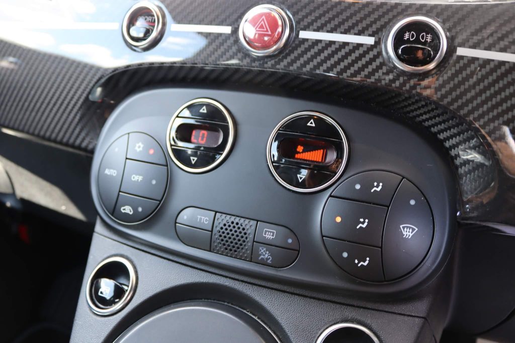 Abarth 695C 1.4 T-Jet Rivale Cabrio Auto Euro 6 2dr