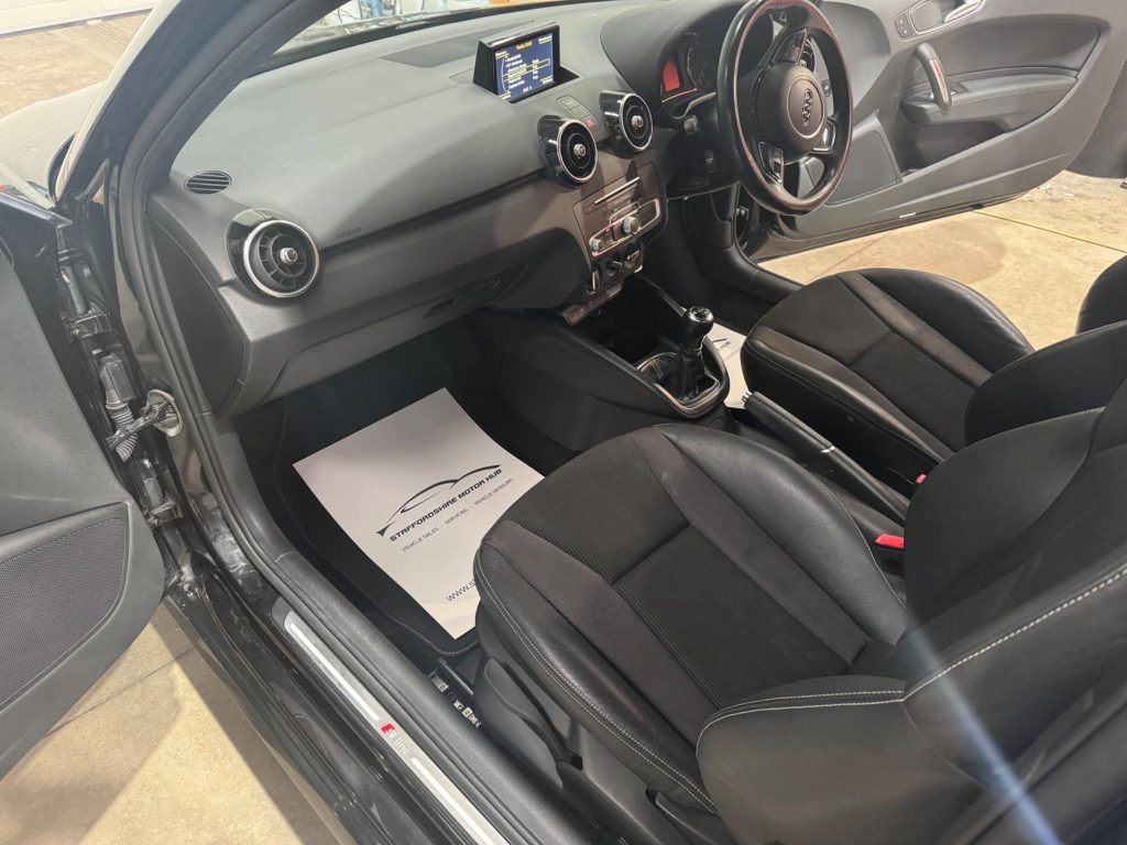 Audi A1 1.4 TFSI CoD S line Euro 6 (s/s) 3dr